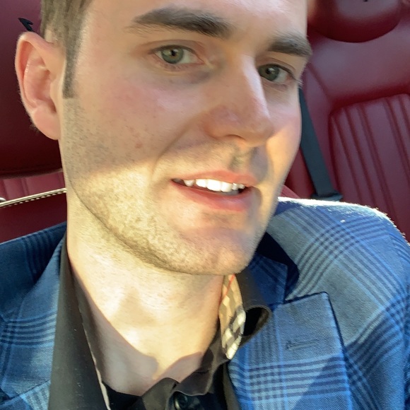 Meet your Posher, David - Picture 2 of 5